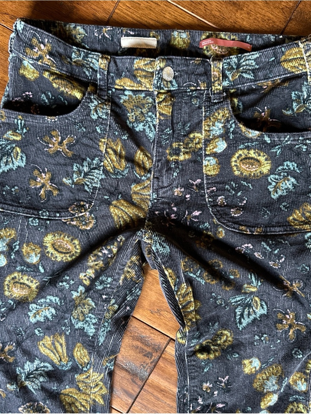 Anthropologie Pilcro The Icon Flare Bootcut Corduroy Jeans Black Floral 29 Boho - Picture 4 of 8